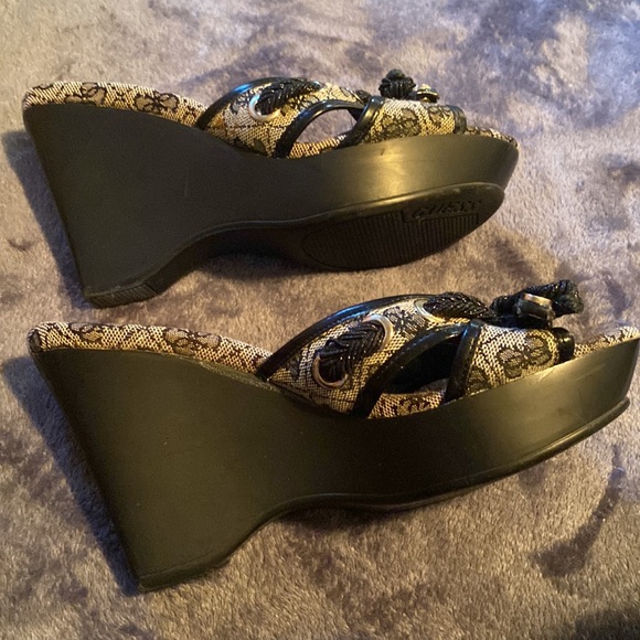 Guess wedge sandles - Picture 5 of 5